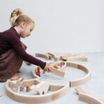 Holzklötze Abel blockiert Gleis