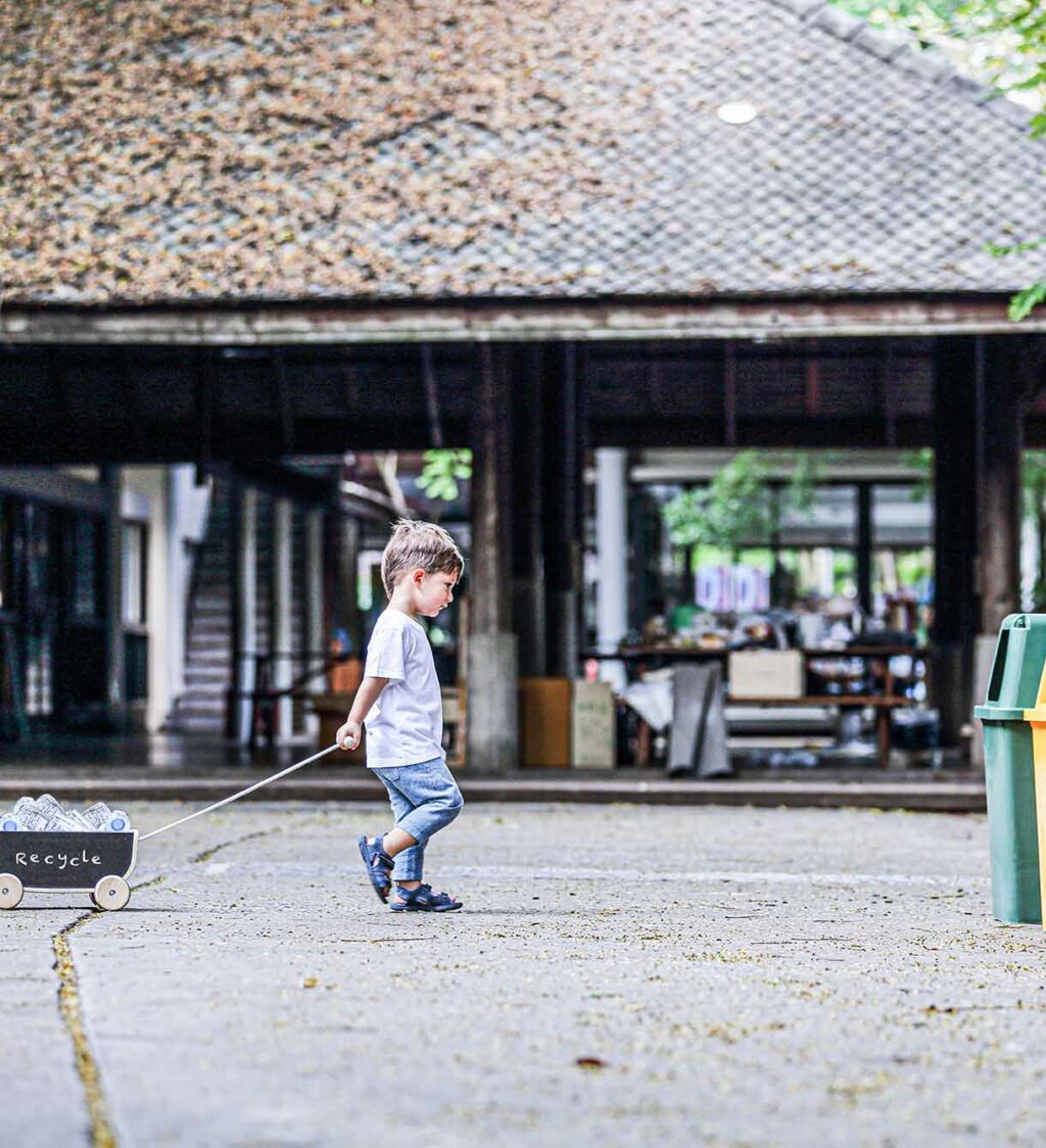 Holzkarre PlanToys mit Tafel Holzkarre PlanToys mit Tafel