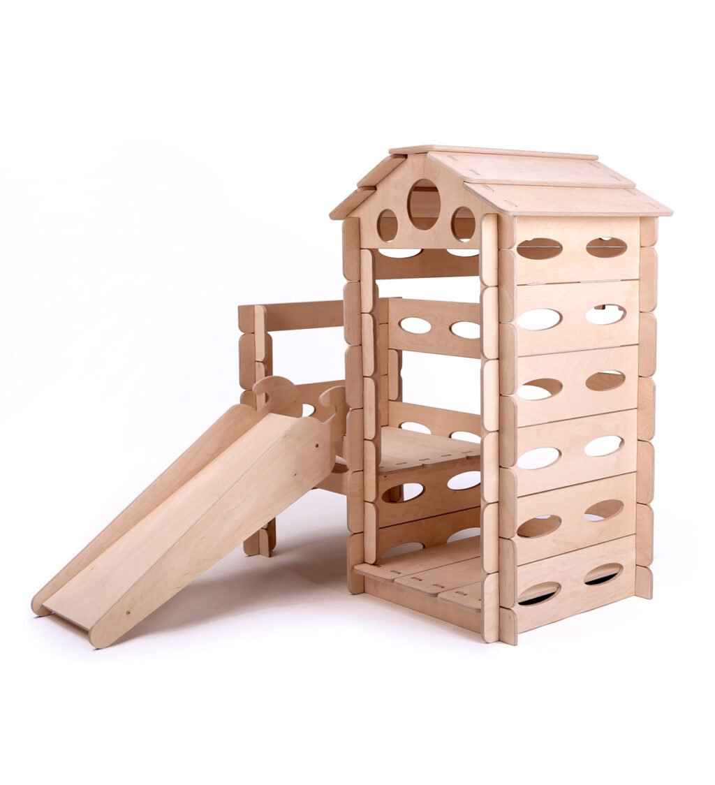 Modulares Spielhaus aus Holz für den Innenbereich