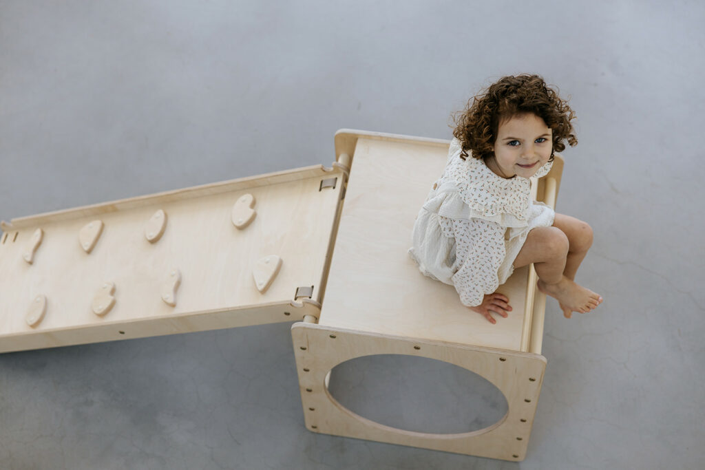 Klettergerüst Kinderzimmer aus Holz Klettergerüst Kinderzimmer aus Holz