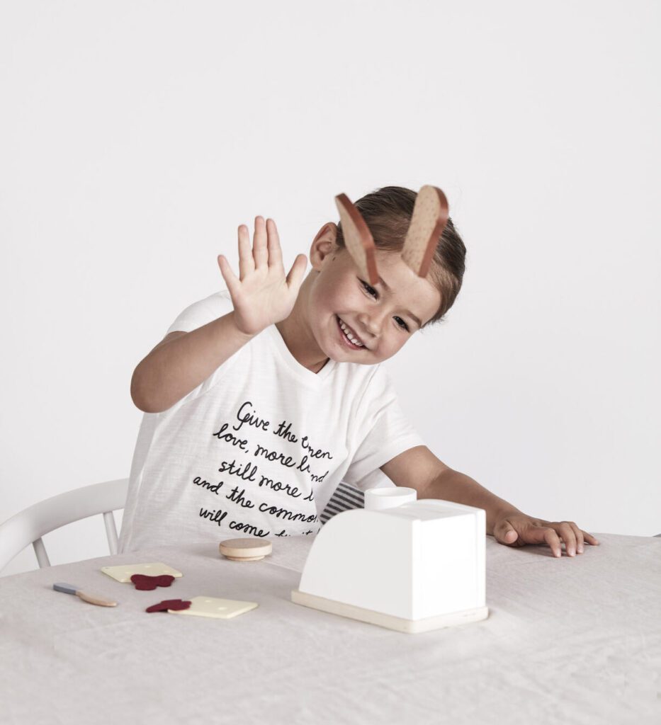 Speelgoed broodrooster van hout