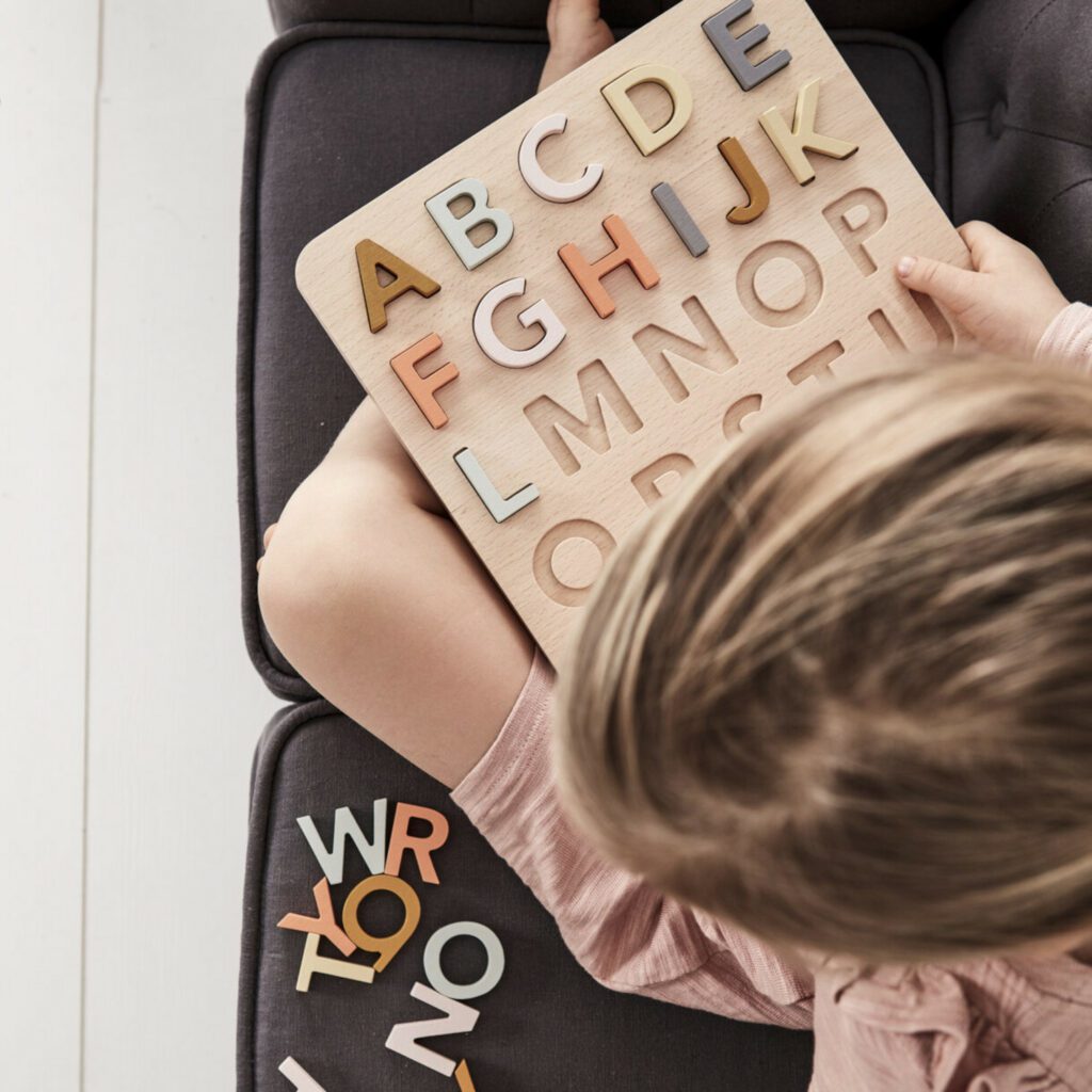 abc puzzel kid's concept abc puzzel kid's concept