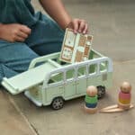 Speelgoed camper TickiT spelen