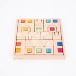 Houten bouwstenen TickiT in bak