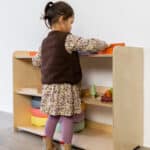 Montessori speelgoedkast hoog Jindl