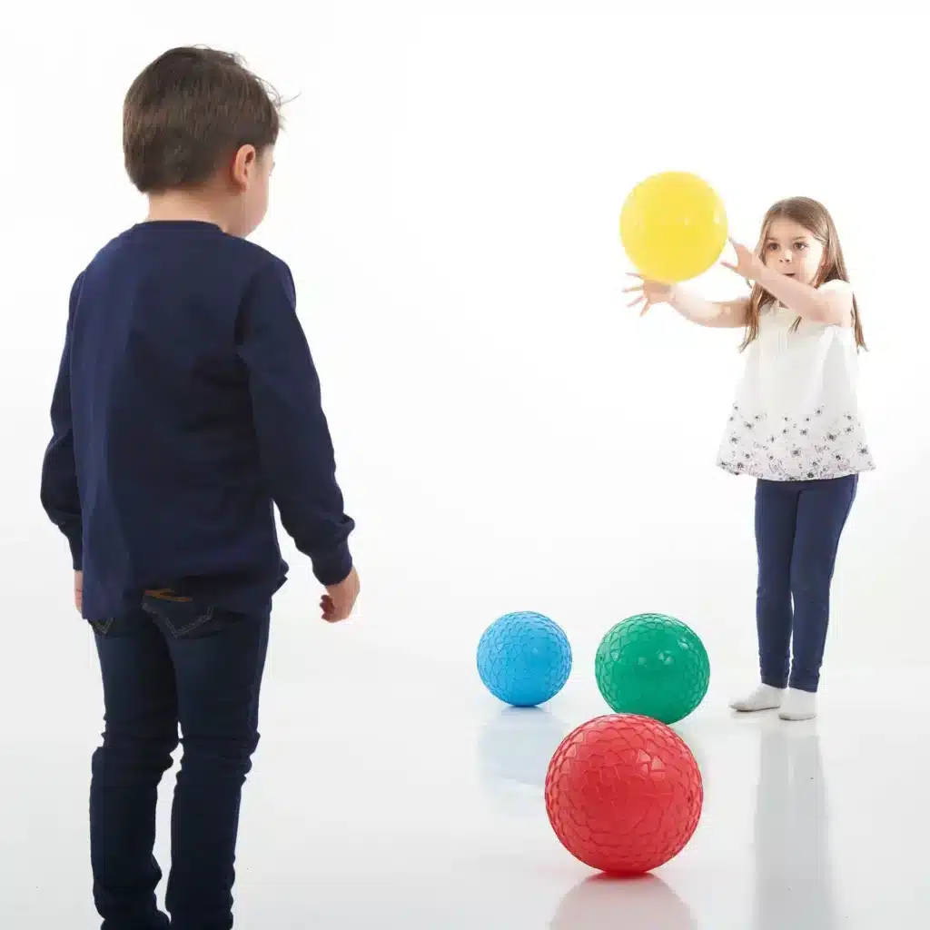 Ballenset easy grip Tickit in 4 kleuren spelen