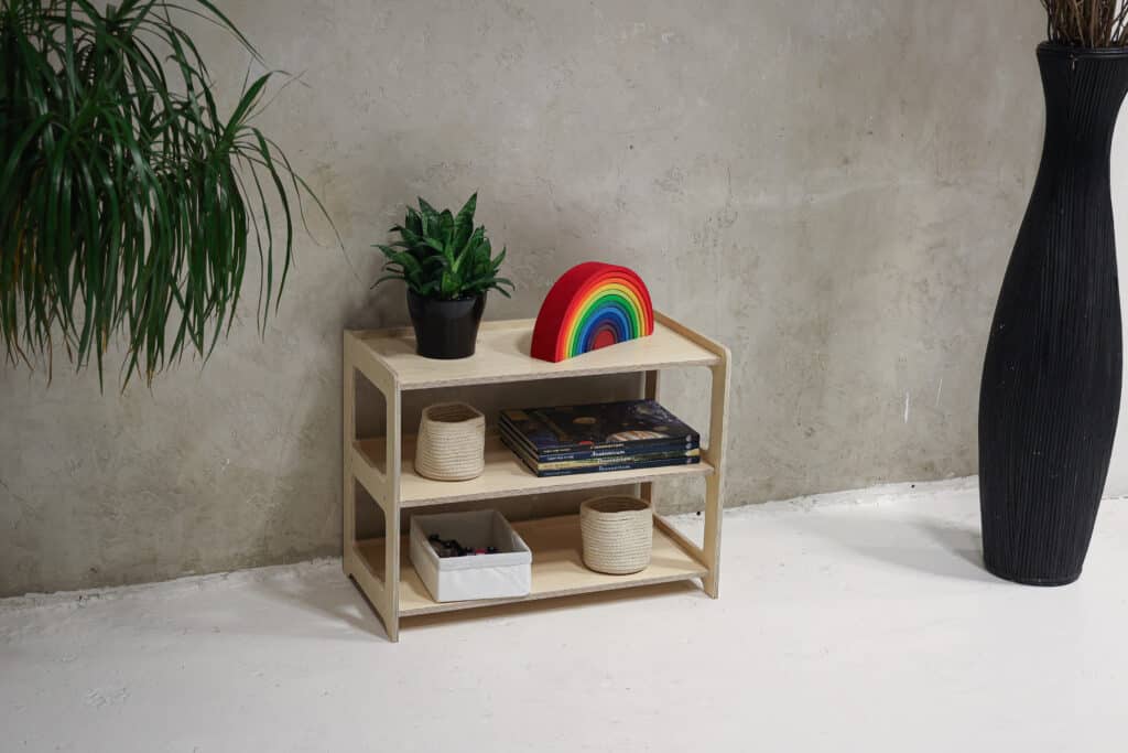 Montessori Jindl drie schappen open look Montessori Jindl drie schappen open look