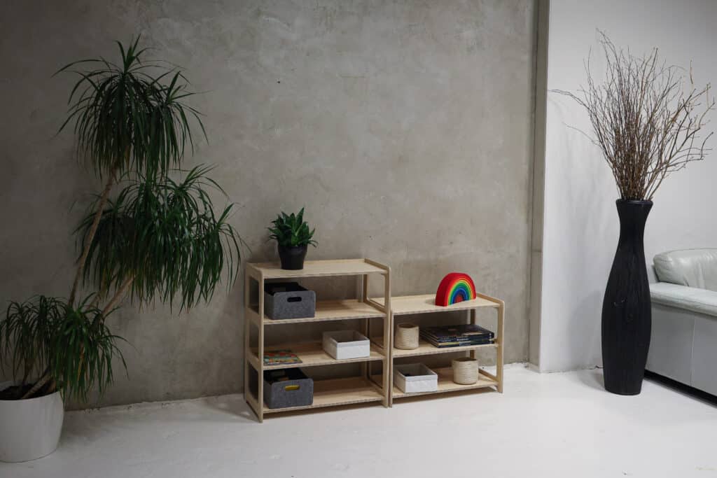 Set kast met 4 en drie schappen