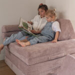 Speelbank Jindl roze boekje lezen