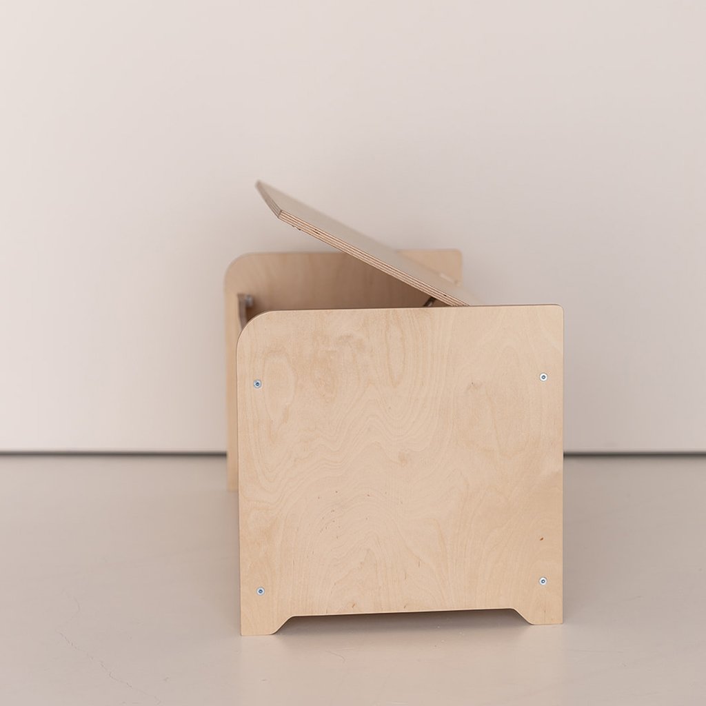 Jindl opbergkist zijkant bijna dicht Jindl opbergkist zijkant bijna dicht