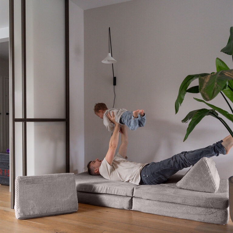 Spielsofa Jindl Cord Rippstoff Lichtgrau fliegen