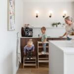 Houten opstapje Jindl naturel en leertoren