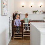 Houten opstapje Jindl naturel samen bakken