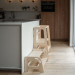 Houten opstapje en leertoren Jindl naturel