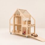 PuppenVilla by Liliane mit Auto-Rampe