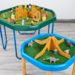 Set van 2 vulkaan en grot