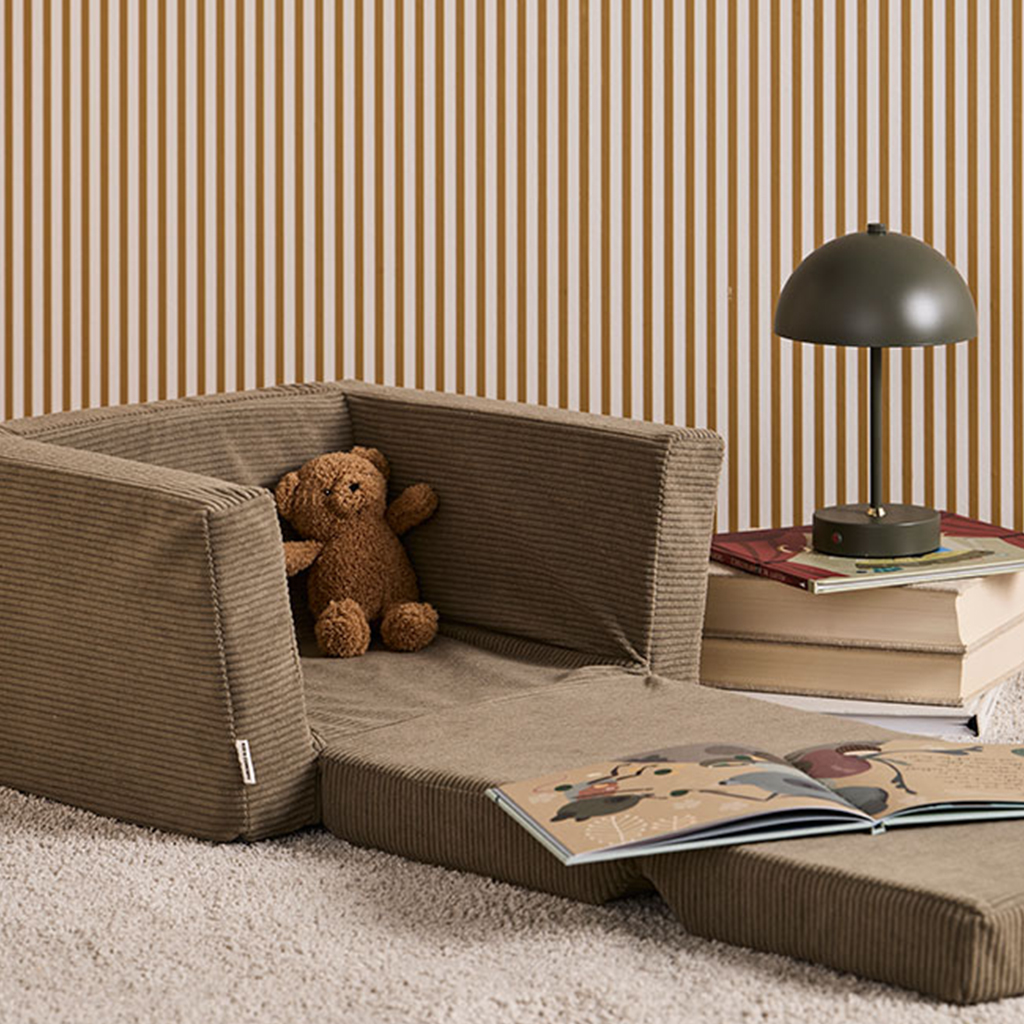 Kinderstoel opvouwbaar Kid's Concept sfeer groen Kinderstoel opvouwbaar Kid's Concept sfeer groen