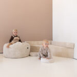 Jindl hoekbank cord beige met kussenset en zitzak