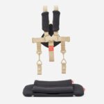 KAOS Kissenset mit Gurtzeug in Schwarz