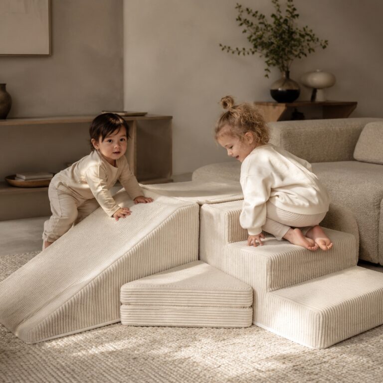 Spielset | Schaumstofftreppe und Rutsche Jindl® mit Cordbezug