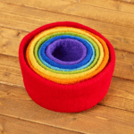 Vilten regenboogbakjes Cosy van vilt