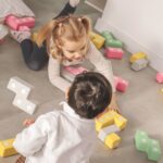 TUKI mini spielen zusammen bauen