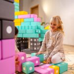 TUKI-Gebäude-mit-Schaumstoff-Magnetblöcken