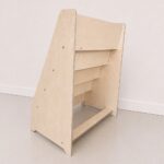Rückansicht Bücherregal aus Holz Jindl Natur