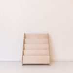 Bücherregal aus Holz Jindl Natur