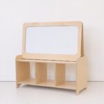 Jindl Spielzeugregal mit Whiteboard Vorderansicht