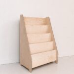 Seitenansicht Bücherregal aus Holz Jindl Natur