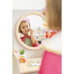 Betzold Kinderspiegeltisch, inkl. Hocker – Make-up auftragend, in den Spiegel schauend