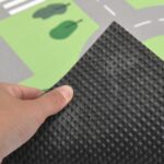 Betzold Teppich für einen Bodenspieltisch - 2er-Set - Struktur - Material - Unterseite Landschaftsteppich