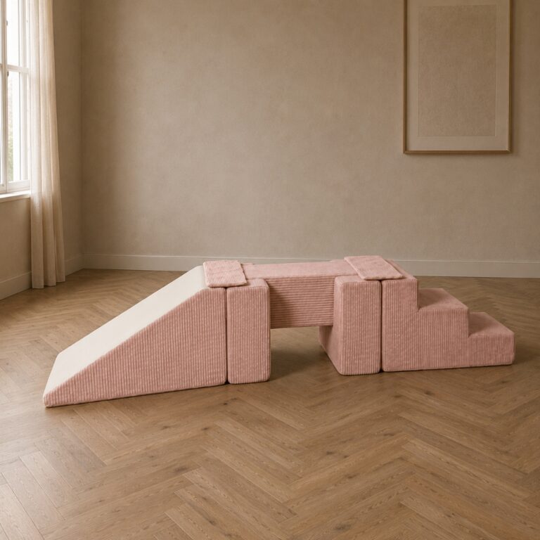 Schaumstoff-Spielset von Jindl mit Treppe, Rutsche und Spielbrücke mit altrosa Cordbezug