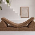 Vorderansicht des modularen Jindl Teddy Spielsofas in Braun